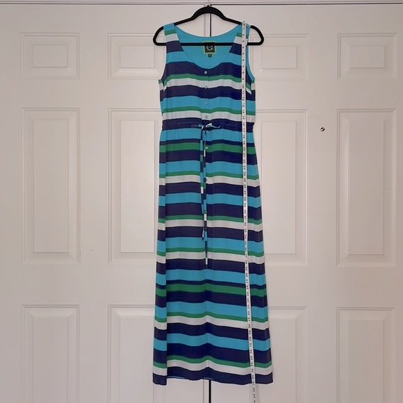 C. Wonder Silk Maxi - Picture 3 of 5